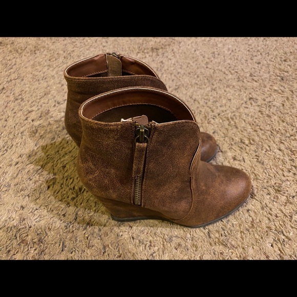 Wedge Booties - Picture 3 of 7